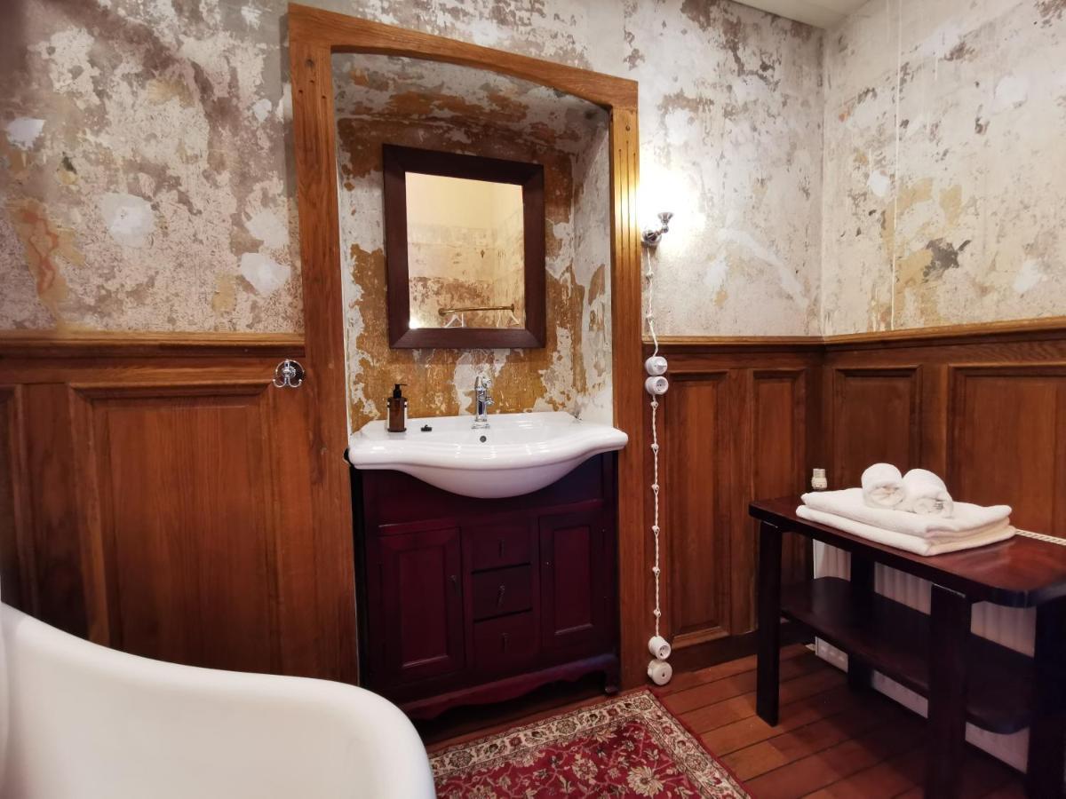Laitse Castle Hotel Luaran gambar